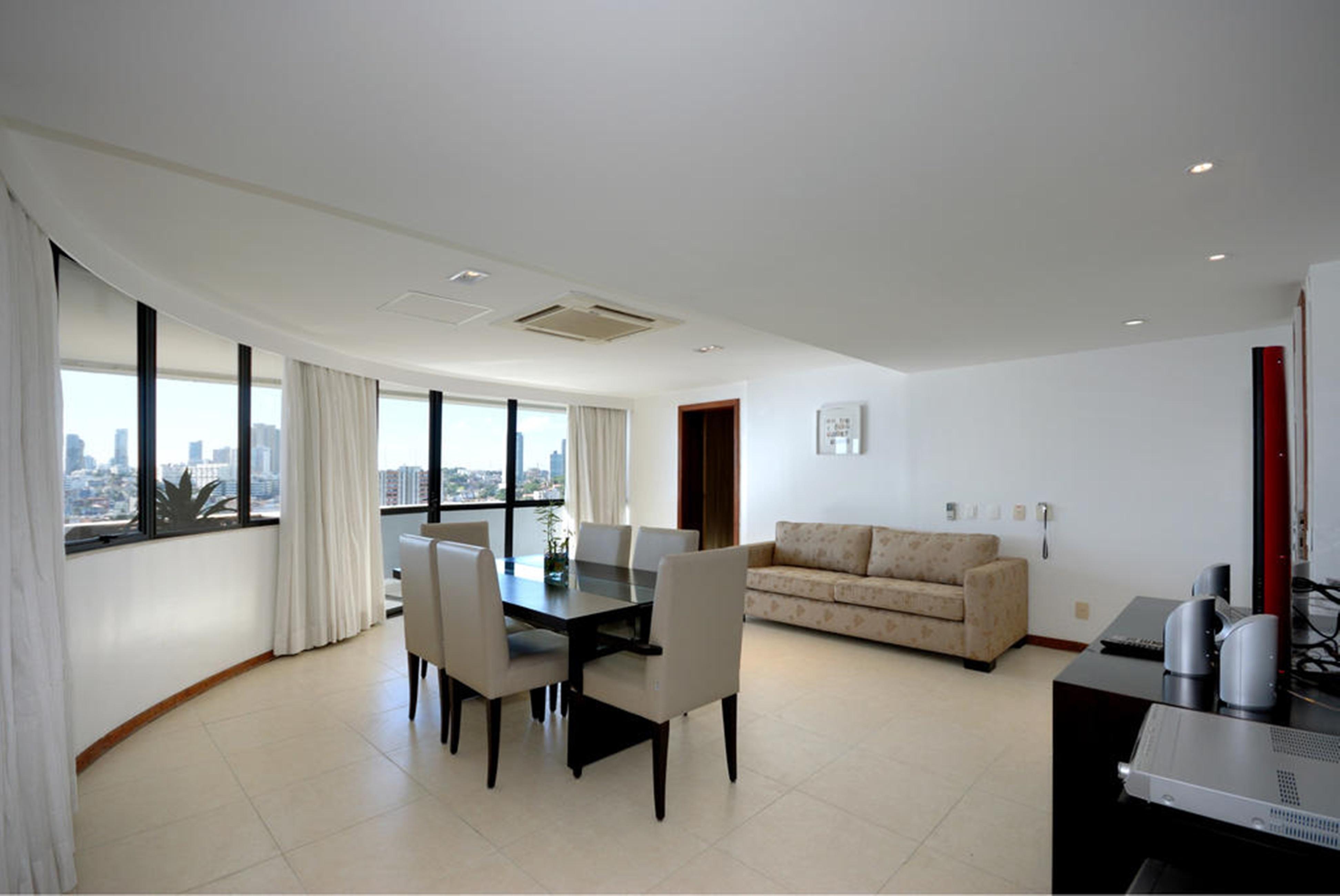 Novotel Rio Vermelho 4*